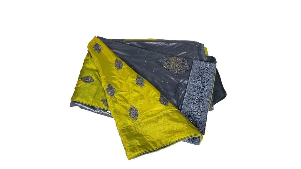 Pattu saree004