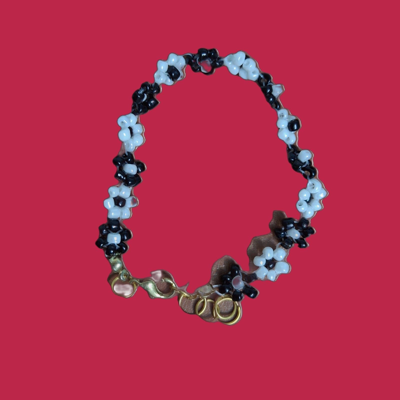 Black and White Beaded Bracelet