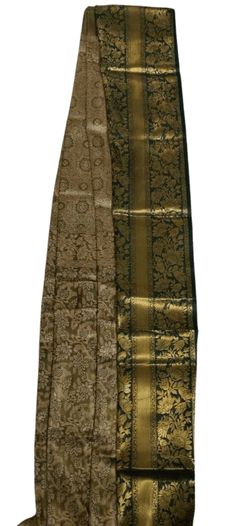 Green And Gold Traditional Saree With Blouse Piece