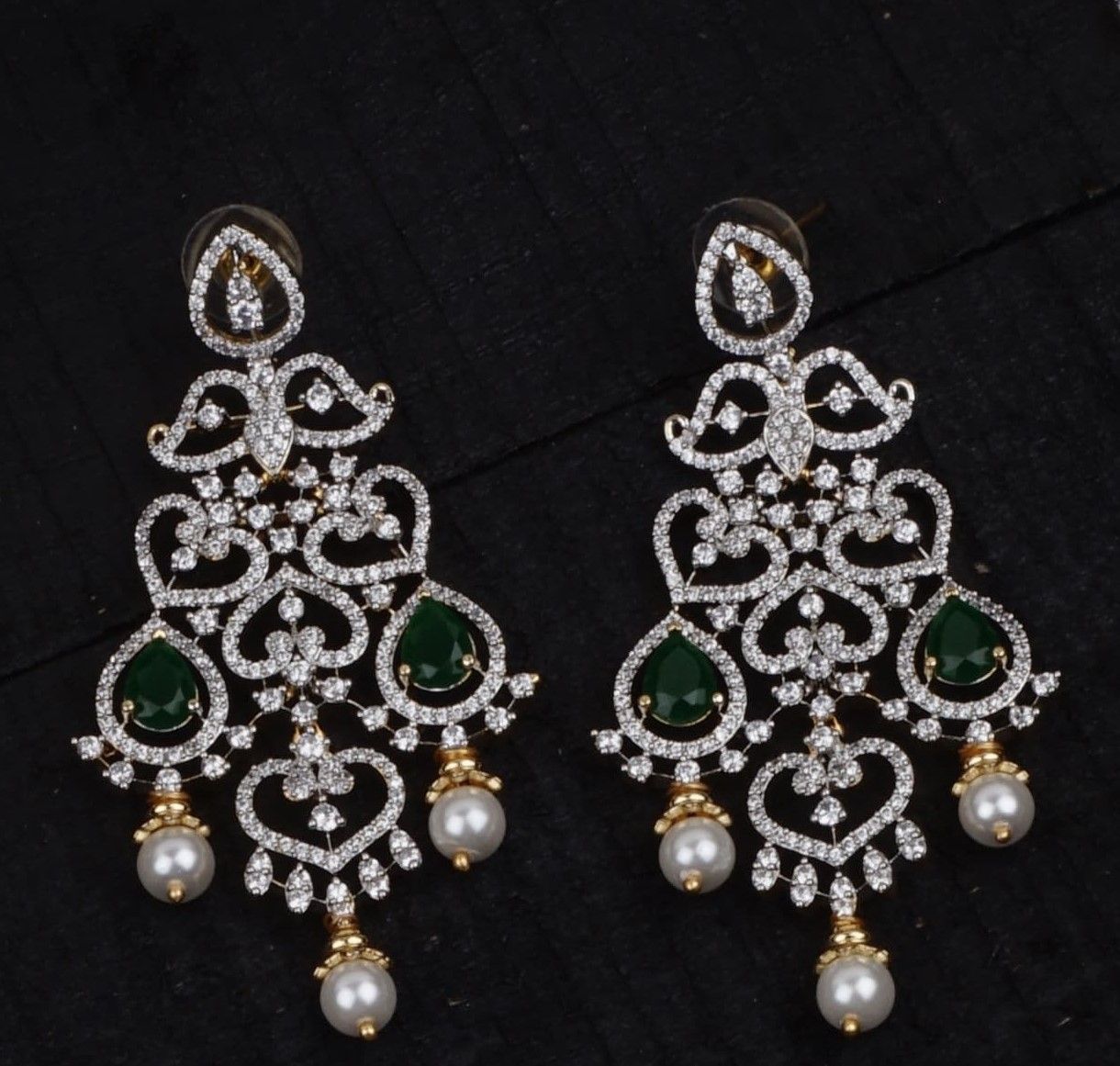 Stunning American Diamond and Emerald Necklace Set in Silver
