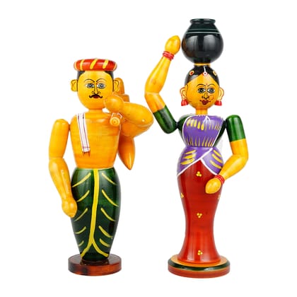 Lepakshi Handicrafts Wooden Etikoppaka Home Decorative Kissan (Farmer) Family Dolls