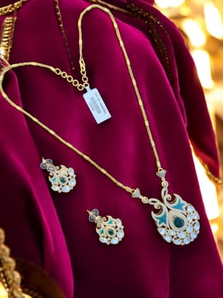 Kundan Meenakari Gold Plated Necklace Set By Dia Art Jewels