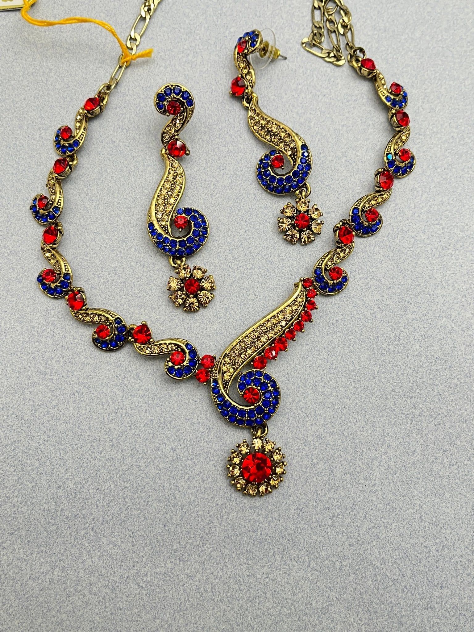 Fancy Stone Necklace 1706