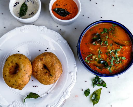 Sambar Vada