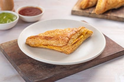 Angels Special Veg Puff Patty