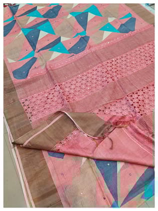 Tussar with cutwork-Onion-Cutwork