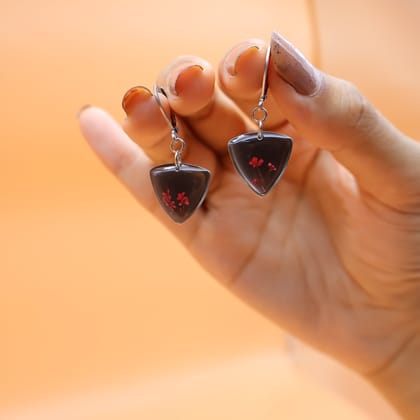 Emi Earring ( Triangle )-Triangle
