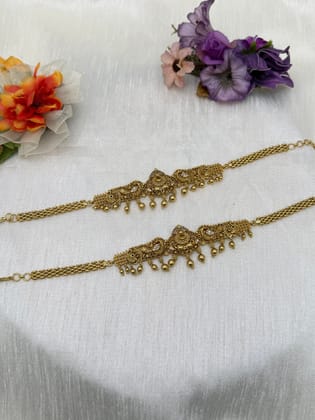 Antique Vanki 4033