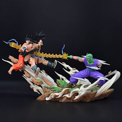 SON GOKU AND RADITZ VS PICCOLO ACTION FIGURE (36 CM LENGTH) - DRAGON BALL Z