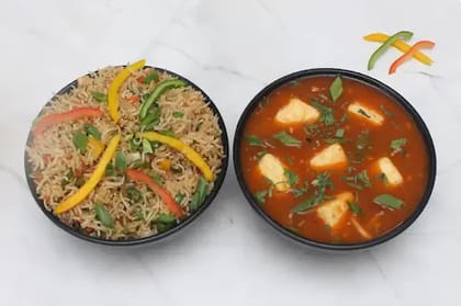 Fried Rice With Chilli Paneer