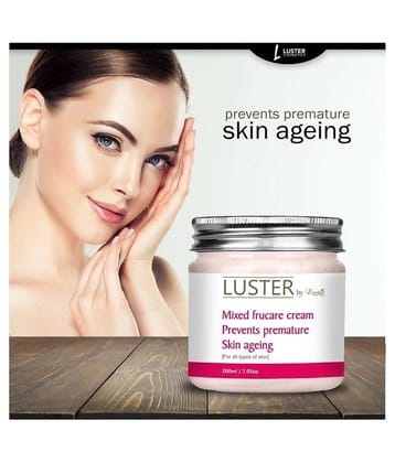 Luster Mixed Frucare Massage Night Cream 200 ml