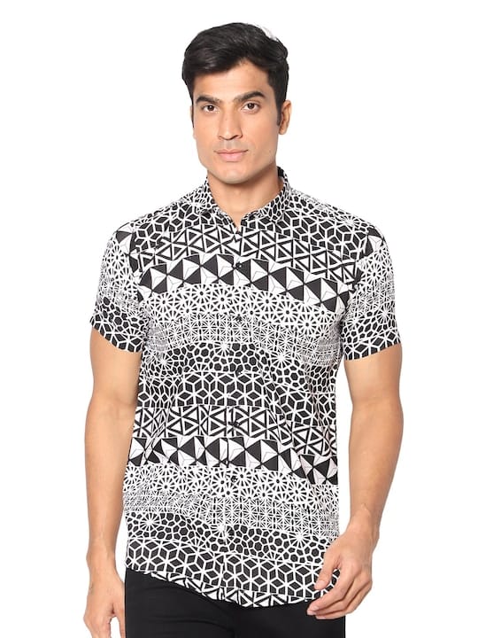 Classic Fit Ethnic Motifs Printed Casual Shirt