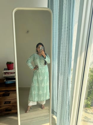 Mul Cotton Chikankari Kurti - Green-Lilac / cotton / L