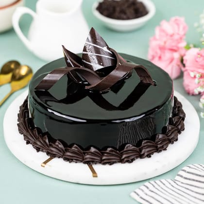 Chocolaty Truffle Cake Half Kg Eggless