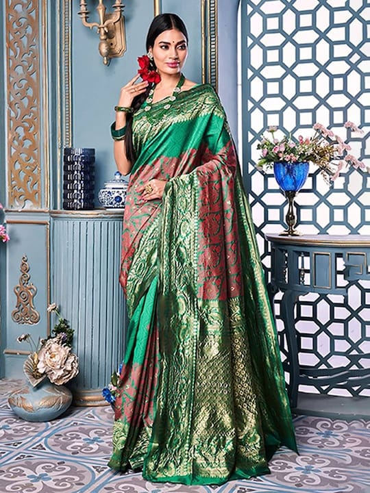 Woven Design Zari Silk Blend Banarasi Saree