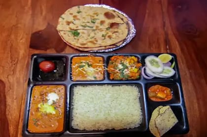 Veg Special Thali