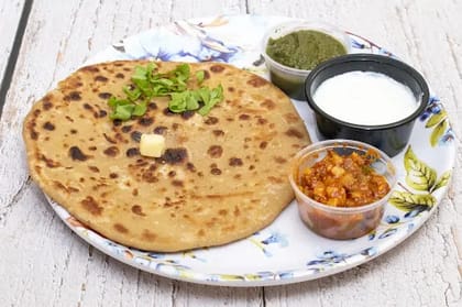 Jain Cheese Corn Spinach Paratha