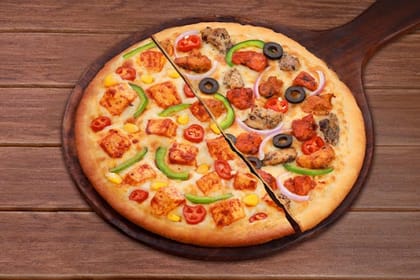 Veg & Non-Veg Pizza [Big 10" Serves 2-3] __ Pan Tossed,Double Cheese Margherita,Chicken Smokey Joe