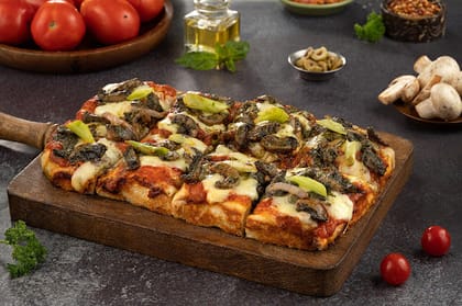 Detroit - Toasted Leek And Mushroom Pizza