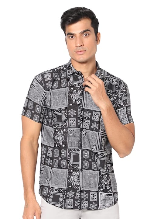 Classic Fit Ethnic Motifs Printed Casual Shirt