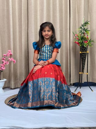 Lichi Silk Zari Weaving Pleated Lehenga And Zari Embroidered Top-Green / 8-9 year