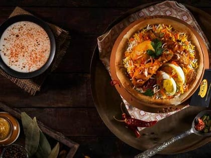 Kolkata Chicken Biryani [1/2Kg]