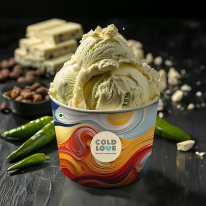 White Chocolate And Green Chilli Ice Cream [1 Tub, 500 Ml]