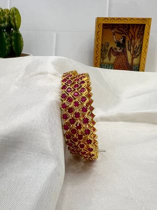 Stone Bangles 0250-2.4