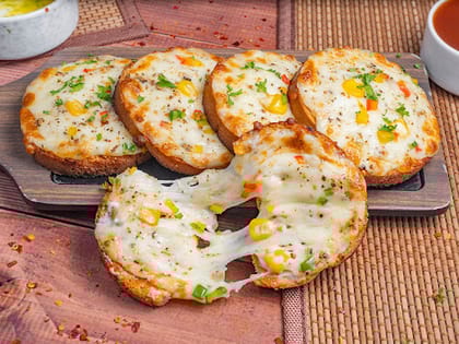 Cheese Garlic Bread (4 Pcs)
