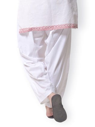 Women Black Patiala Pants
