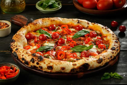 Sourdough Exotic Peri Peri Vegetable Pizza __ 4 Slice