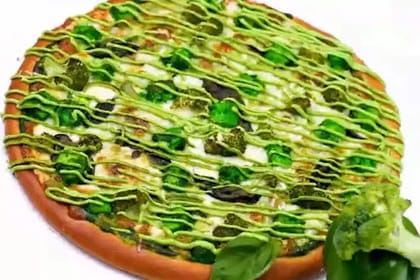 Green Paradise Pizza __ Medium [8 Inches, Serves 1]