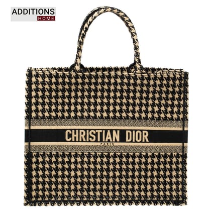 Stylish and Trendy  Luxury Premium Tote Bag .(16 inch x 7 inch x 12.5 inch)-16x7x12.5 inch