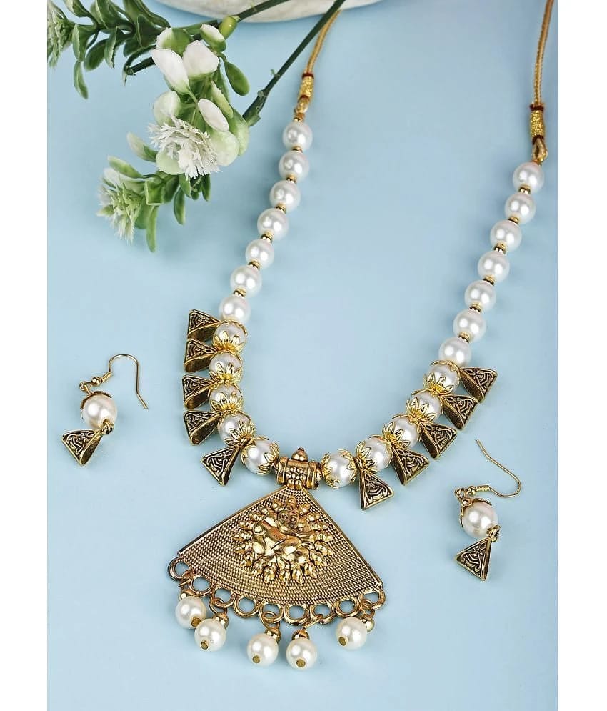 Sunhari Jewels White Alloy Necklace Set ( Pack of 1 ) - White