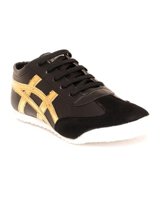 solid mesh lace-up sneaker