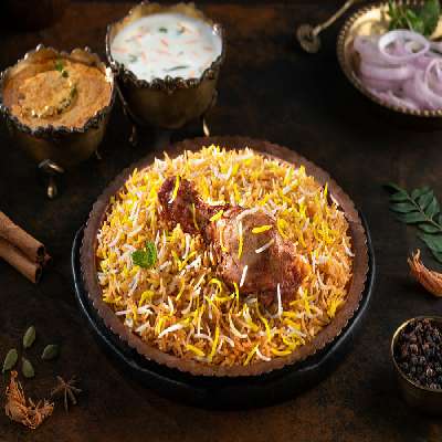 Chicken Dum Hyderabadi Biryani-Serves 1(1 Pc) With Chicken 65 (4 Pcs)