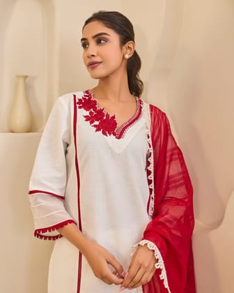Red Rose Dupatta-One Size / Red