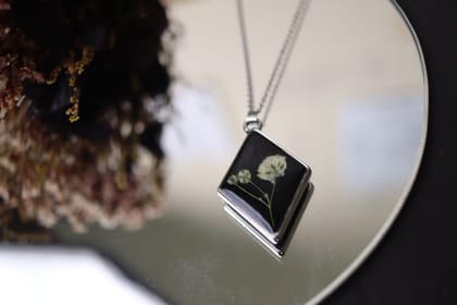Classic Black Floral Set-Necklace