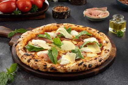 Naples - Prosciutto Rucola Pizza With Burrata Cheese __ 4 Slice