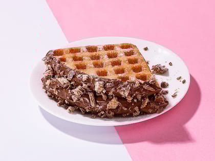 Kit-Kat Crunch Waffle
