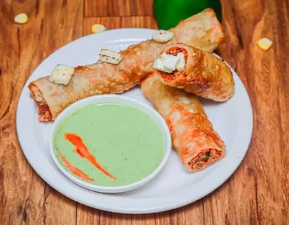 Spring Paneer Roll [2 Pieces]