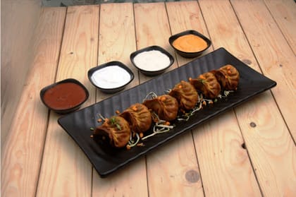 Mix Veg Fried Momos (6 Pcs)