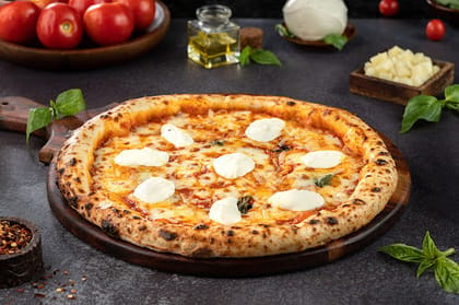 Naples - Quattro Formaggi Pizza __ 3 Slice