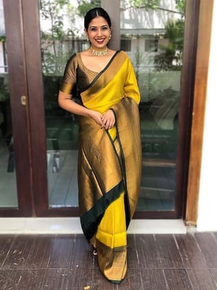 Ethnic Motifs Woven Design Zari Banarasi Saree