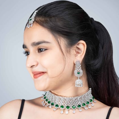 Silver Studded Ezmerald Diamond Choker Set