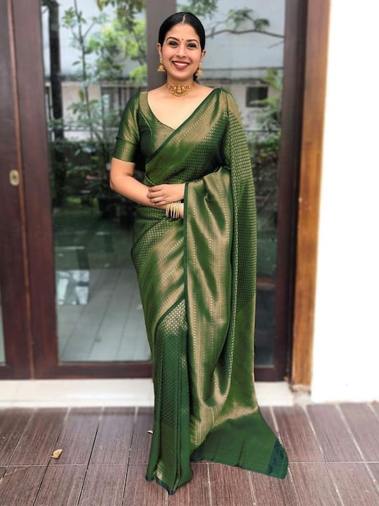 Ethnic Woven Design Zari Silk Banarasi Saree