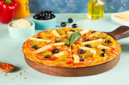 Veggie Delight Pizza __ Medium [9 Inches]