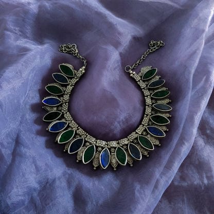 Patta Glass Choker