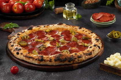 Naples - Pepperoni(Pork) Pizza With Jalapeno __ 4 Slice
