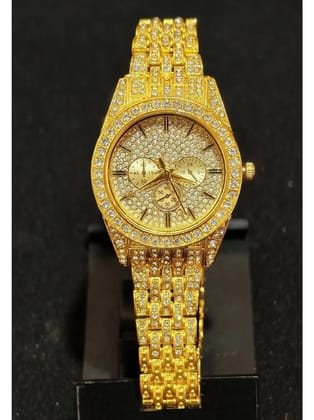 Renaissance Traders Gold Metal Analog Mens Watch